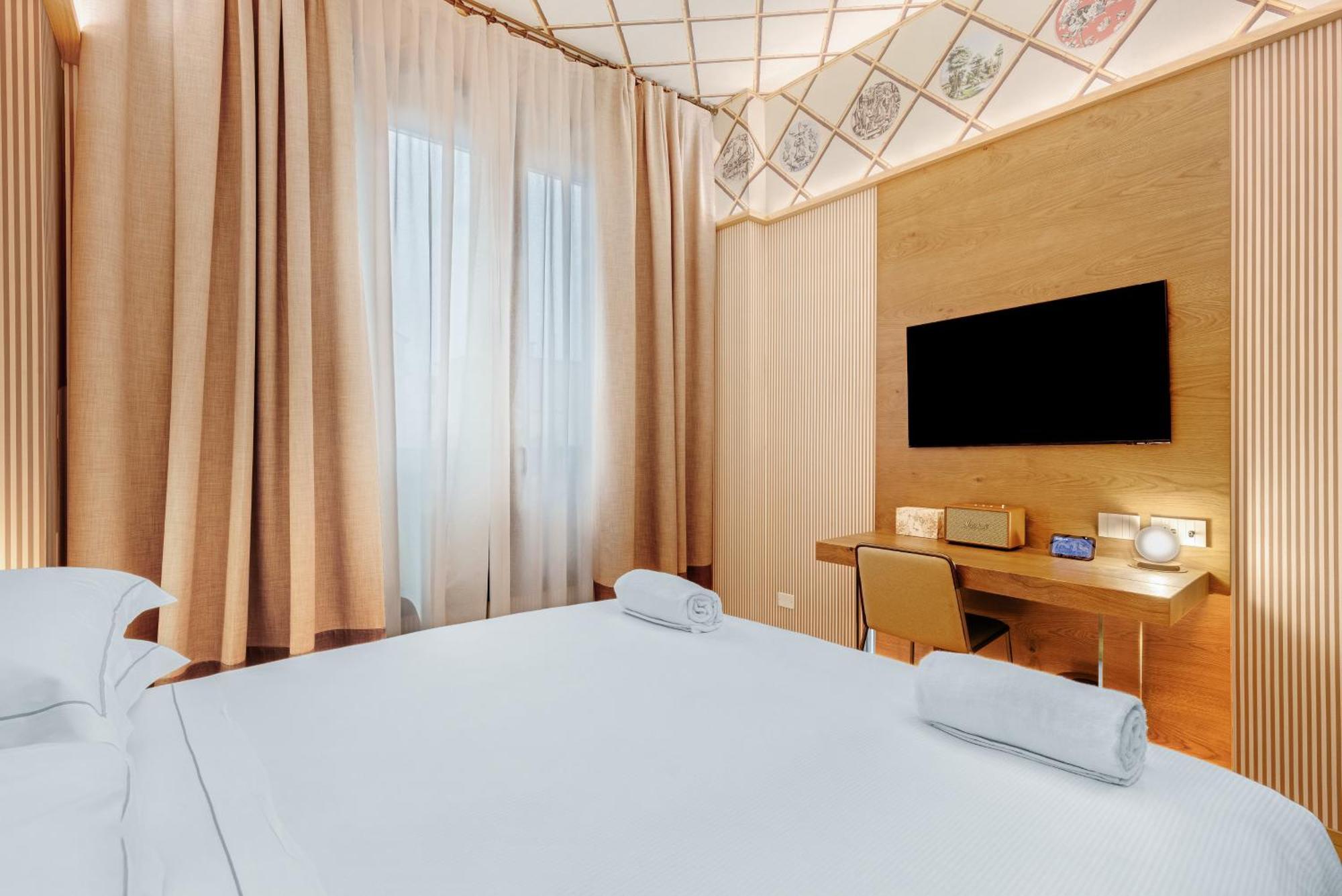 Qc Porta Romana Hotel 4*