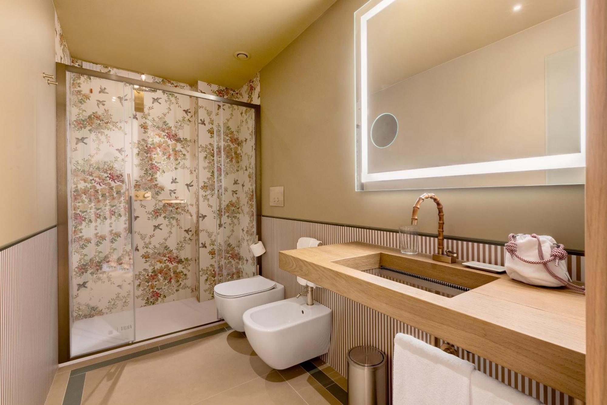 Qc Porta Romana Hotel 4*
